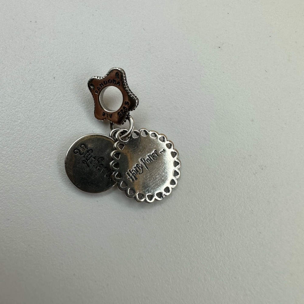 HARRY POTTER- HEDWIG OWL DANGLE CHARM